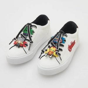 NWT Marvel Avengers Women's Sneakers With Superhero Charms White